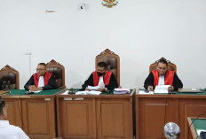 Hakim Tutup Kasus Almarhum Alex Noerdin