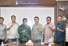 Kadis Kominfo Muba Silaturahmi ke Graha Pena Sumeks, Lingga: Bersinergi untuk Citra Positif Pemerintah Daerah