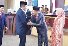 Resmi Dilantik Sodingun Gantikan Nyadiyanto, Bupati Toha Harap Perkuat Sinergi DPRD dan Pemkab Muba
