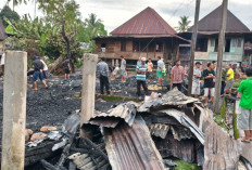 Kebakaran Hebat di Mulak Sebingkai, Tiga Rumah Hangus dan Motor RX King Ikut Terbakar