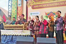 Buka Festival Seni Adat dan Tradisi Sumsel, Gubernur Sumsel Minta Segera Dibuatkan Pergub agar Jadi Agenda Res