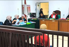 Dituntut 8,5 Tahun, Arwin Minta Keringanan