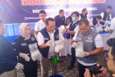 16,9 Kilogram Sabu Dimusnahkan, Jaringan Internasional Malaysia–Palembang Dikendalikan Pasutri