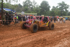 Deru 4x4 Pecah di Lanud Sri Mulyono Herlambang, Off Roader Sumsel Taklukkan Trek Berlumpur