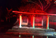 Makam Keramat Puyang Ratu Pase Terbakar