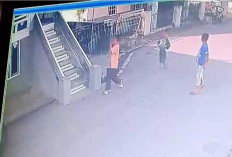 Kotak Amal Masjid Digondol Maling, Pelaku Diduga 3 Bocil, Aksi Terekam CCTV 