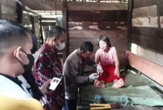 Ani, 20 Tahun Terkurung dalam Pondok, Akan Diberangkatkan ke RS Ernaldi Bahar untuk Perawatan