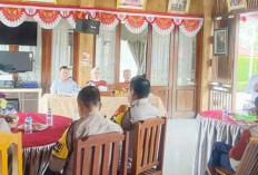 Kedepankan Kampanye Santun dan Damai, Kunjungi Dua Posko Pemenangan 