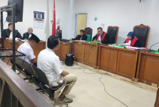 Jaksa Gadungan dan Rekannya Dituntut 5 Tahun Penjara
