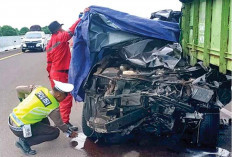 Fortuner Seruduk Buntut Truk Hino di Tol Palembang-Kayuagung, 4 Penumpang Tewas 2 Selamat, Ini Dugaannya