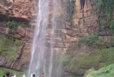 5 Air Terjun Tersembunyi di Lahat yang Menyaingi Pesona Wisata Dunia