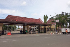 Pagar Berduri di Sekitar Gedung DPRD Sumsel Dilepas, Lalu Lintas Masih Lancar