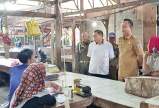 Sidak Pasar, Pedagang Sepi Pembeli