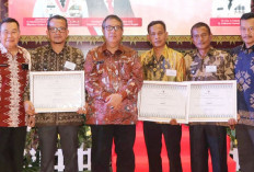 4 Desa di Kabupaten Muara Enim Raih Penghargaan dari Pj Gubernur Sumsel Dr Drs A Fatoni MSi