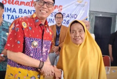 Bupati OKU Harapkan Warga Pergunakan Bantuan Sesuai Kebutuhan