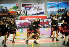 Dance SMAN 1 Palembang Tampilkan Aksi ala Lady Gaga di Azarine Competition 2025