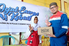 Pertamina Plaju dan Dompet Dhuafa Bagikan 100 Sepatu Sekolah untuk Siswa SD di Banyuasin