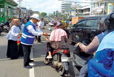  Perbaikan Pipa Bocor Depan RSMH Kelar, Perumda  Tirta Musi Bagikan 1.000 pcs Snack