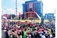Aksi Duka, Doa Bersama Depan Mapolda, Sumsel Harus Kondusif, Daerah Lain Bakar-Bakaran