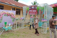 TPS Ala Resepsi Pernikahan, Pemilih Dapat Souvenir dan Foto di Tenda Pengantin