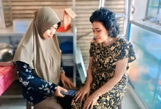 Bangkit dari Keterbatasan, Usaha Kue Tantiningsih Kini Menopang Ekonomi Keluarga