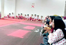 Minta Tambah Rombel, Puluhan Orang Tua-Calon Siswa Keluhkan Anak Tak Masuk SMPN 1 Pedamaran