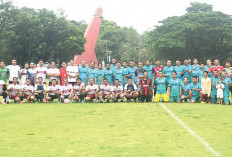 Diguyur Hujan, Pertandingan Tetap Membara