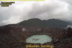 Gunung Dempo Alami Longsor ke Kawah, Warga Diminta Jauhi Area Bahaya