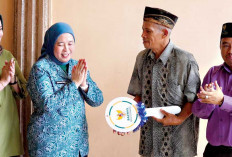 Rangkaian Peringatan HUT Palembang Kolaborasi Pemkot dan Baznas Palembang Bedah Rumah Warga Ogan Baru 
