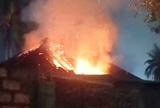 Diduga Korsleting Listrik, Rumah Buruh Harian di Kertapati Ludes Terbakar