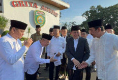 Salat Id Bersama Warga di Griya Agung, Pj Gubernur Sumsel Sebut Hikmah Besar Ramadan dan Idul Fitri