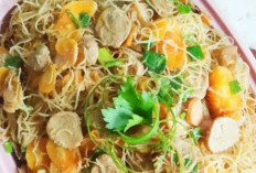 Lezat dan Praktis! Bihun Goreng Bakso Sosis, Sarapan Favorit di Akhir Pekan
