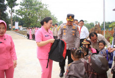 Kapolres OKU Timur Sambangi Polsek, Tegaskan Integritas dan Tolak Narkoba