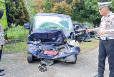 Mobil Dinas Pagaralam Kecelakaan di Prabumulih, Seorang Pengemudi Meninggal Dunia