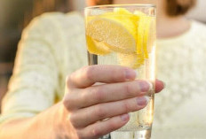 7 Manfaat Hebat Minum Air Lemon di Pagi Hari: Turunkan Berat Badan hingga Kurangi Stres!