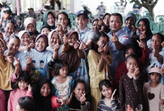 Blusukan dengar Keluhan Warga, Jembatan Rusak di Rantau Bayur Jadi Sorotan Calon Wakil Bupati