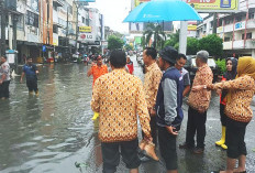 Diguyur Hujan Deras, Kota Prabumulih Terendam 