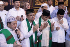 Bertemu Ulama dan Santri, Prabowo Rayakan Silaturahmi Nasional di Palembang