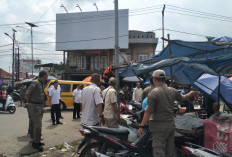 Penertiban Terakhir Pedagang Liar di Pasar 2 Ulu, Pemkot Palembang Tegaskan Sanksi Angkut Barang