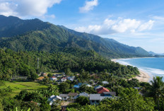 Surga Tersembunyi! Desa Sejuk dengan Panorama Gunung dan Pantai Ini Jadi Incaran Wisatawan