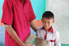Senyum Ceria Siswa IT Ananda Empat Lawang Berseri Lewat Program MBG