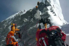 Mengapa Gunung Everest Tetap Menarik Para Pendaki Meski Bahayanya Mengintai? Ternyata Ini Alasannya!