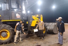 Diduga Ditabrak Loader, Tedi Tewas