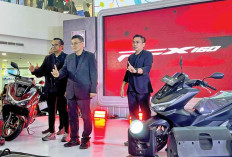 Tampil Berkelas dan Elegan, New Honda PCX160 Resmi Mengaspal 