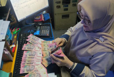 Empat Trik Jitu Hitung Uang Manual ala Kasir Profesional, Coba Langsung Yuk!