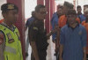 Pembunuh Satu Keluarga, Tertunduk Lesuh Eeng Divonis Mati oleh Hakim PN Sekayu