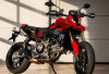 Ducati Hypermotard Bawa Jiwa Balap Supermoto dan Sasis Lincah, Jalanan Kota Serasa Sirkuit Pribadi
