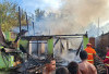 Anak Pemilik Rumah Teriak Minta Tolong,  Empat Rumah Ludes Terbakar Dipicu Korsleting Listrik