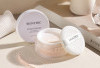 Loose Powder Skintific Jadi Andalan Baru, Rahasia Makeup Flawless Sepanjang Hari!