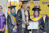 Puluhan Nenek-Nenek di Prabumulih Diwisuda